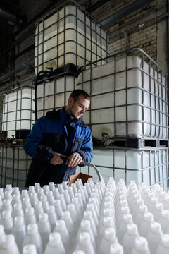 Acetone bottling 