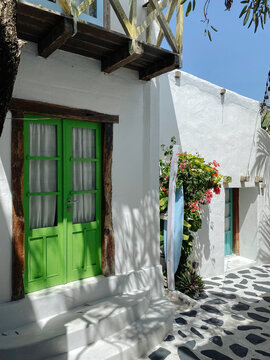 Fototapeta greek house facade