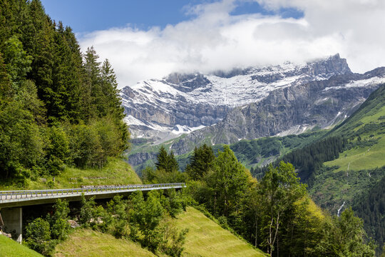 Road to the hight mountains