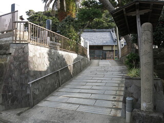 三浦市の三崎にある大椿寺（椿の御所）