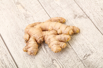 Natural organic raw ginger root