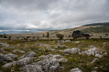 Weites Land Offroad Strecken 4x4 Geländewagen