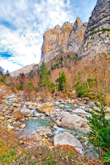 Veral River, Anso Valley, Valles Occidentales Natural Park, Jacetania, Pyrenees, Huesca, Aragon, Spain, Europe.