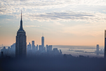 Fototapeta na wymiar New York City skyline sunset