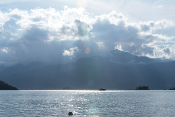 Montanhas no Oceano Atlantico Parary