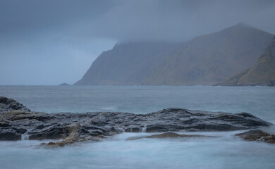 Obraz premium A i Lofoten und der wilde Atlantik