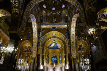 Fototapeta na wymiar Cappella Palatina central nave inside Palazzo Reale, Palermo, Sicily, Italy