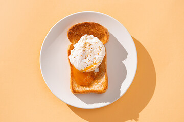 poached egg on toast bread