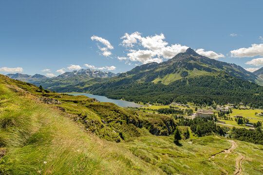 Unterwegs in Engardin Blich auf den Silser See umd Maloja