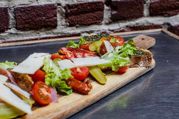 CHARCUTERIE FROMAGE