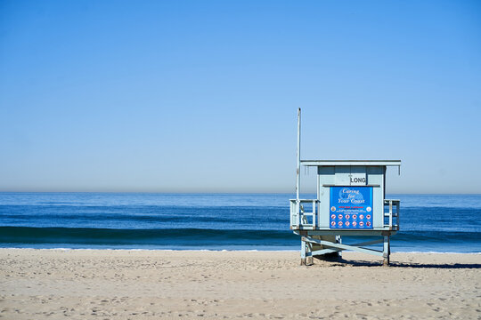 Lifeguard stand in Hermosa Beach Strand. Southern California, US