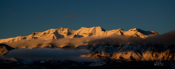 sunrise over mountains
Mt. Timpanogos sunset
Snow on Timp
Winter on Timpanogos
Utah sunset