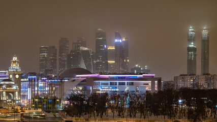 Obraz premium View to Kievsky railway station and Moscow city at night