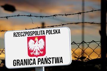 Zaun, Stacheldraht und Grenze zur Polen - obrazy, fototapety, plakaty