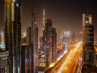 Fototapeta na wymiar Dubai awakens