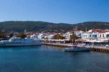 Fototapeta na wymiar Skiathos town on an island Skiathos in Greece