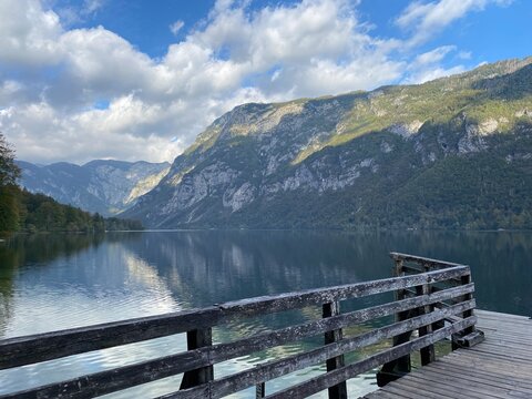 Bohinj lake in Slovenia landscape © Nino Pavisic