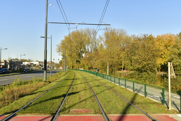 Nouvelle ligne de tram entre la nature et le boulevard à la hauteur du parc Malou à Woluwe-St-Lambert 