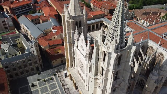 Aerial views of Leon's Cathedral