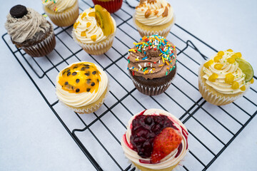 Cupcakes with different flavors on a grid