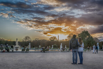 couple walking in the city