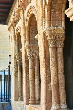 Capitals decorated with vegetal motifs of the atrium of the San Juan de los Caballeros church, a Romanesque temple that at present is the headquarters of the Zuloaga Museum. Segovia, Spain.