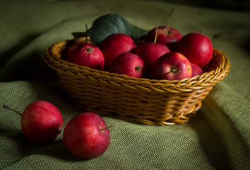 basket of apples