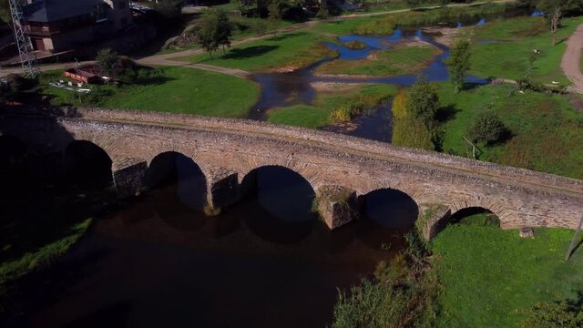 Bragan&ccedil;a - Gimonde Ponte Romana, ponte usada pelos peregrinos a Santiago de Compostela vindos da Via de la Plata