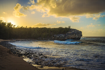 2021-10-08 SHIPWRECK BEACH IN THE EARLY MORNING ON KAUAI HAWAII-