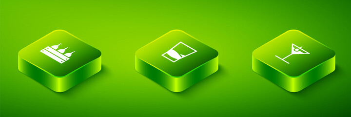 Obraz premium Set Isometric Glass of vodka, Martini glass and Bottles wine wooden box icon. Vector