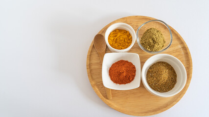 スパイス(クミン・コリアンダー・レッドチリ・ターメリック)	