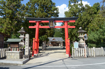 太子道　糸井神社　鳥居から拝殿を望む　奈良県川西町結崎