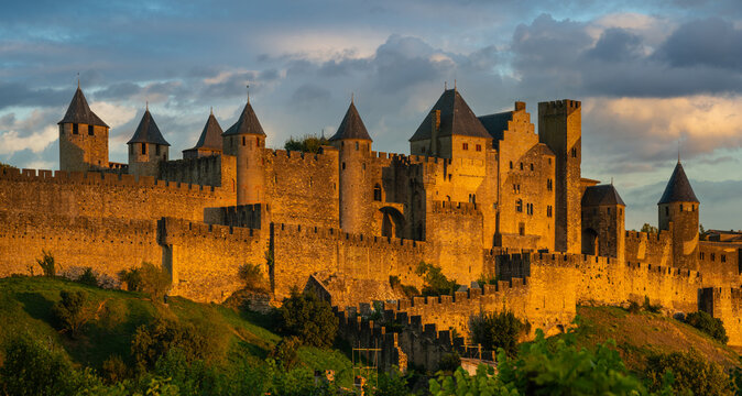 Fortifications Carcassonne in the light of the setting sun