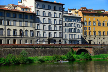historic buildings and gardens along Arno river, Lungarno Torrigiani street, Florence, Firenze, UNESCO, Tuscany, Italy, Europe