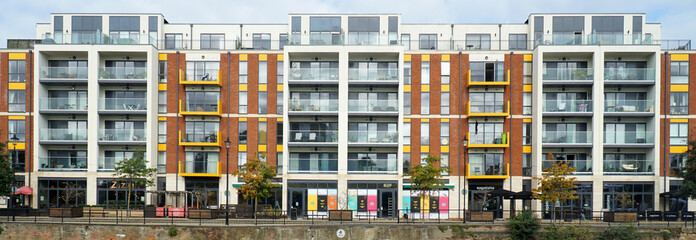  New Commercial  area in Bedford restaurants and flats by river.