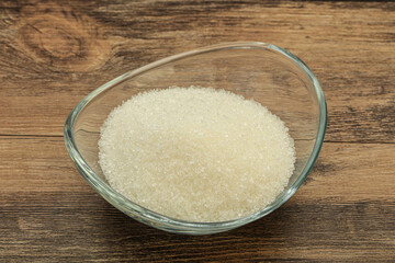 White sugar in the bowl