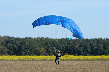 Obraz premium Parachute