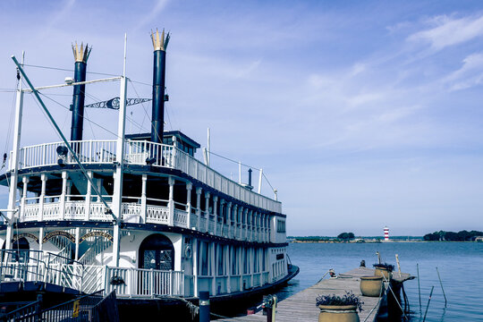 steamboat at the dock on the lake