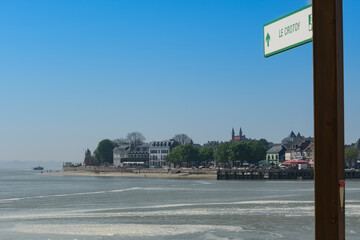 Ville en bord de mer