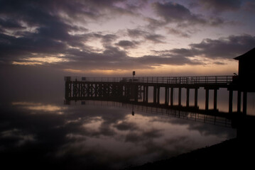 Fototapeta na wymiar Luss Pier at Sunrise