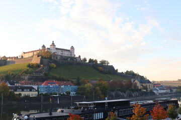 Abenstimmung: Festung Marienberg in Würzburg.