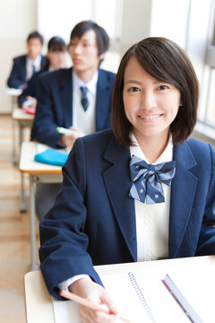 笑顔の学生