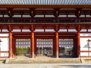 東大寺の中門