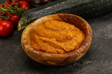 Vegetarian cuisine - Zucchini puree with herbs