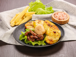 Roasted potato with pork meat