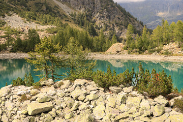 Stille Schönheit in den Bernina-Alpen; Lagazzuolo oberhalb von San Guiseppe im Malencotal