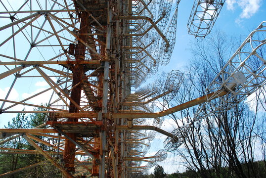 The array at Chernobyl, duga radar, russian Woodpecker, Urbex, Chernobyl Nuclear Power Plant (ChNPP), Tchernobyl, Prypiat, Pripiat, Ukraine, 2007
