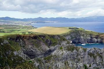 Fototapeta na wymiar natural green scenery on the azores islands