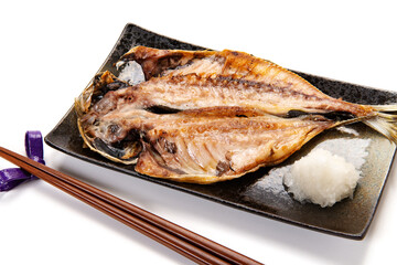 鯵の干物の炭火焼