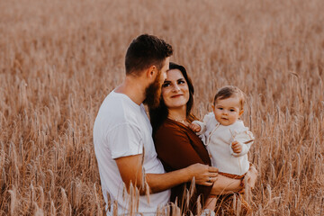 Vater Mutter Kind - gemeinsam Zeit verbringen und Natur erleben